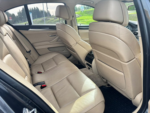 BMW 520 (2 foto / 6)