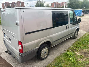 Ford Transit (6 foto / 6)