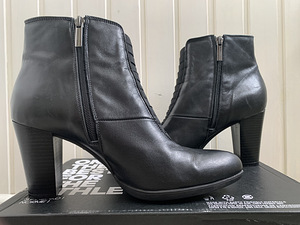 Кожаные демисезонные полусапоги ModaBella р.40 (2 фото из 5)