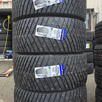 Шины R20 275 40 20 Goodyear Ultra Grip Ice Arctic SUV новые