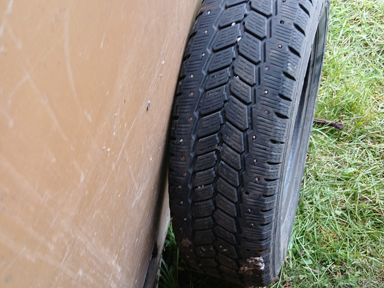 Michelin Agilis Snow-Ice 205/75 R16 C