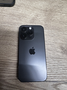 iPhone 14 Pro (1 фото из 9)