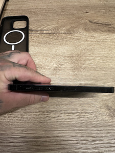 iPhone 14 Pro (9 фото из 9)