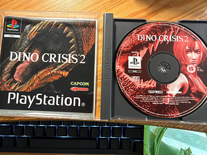 Dino Crisis 2 (Playstation 1/PS1) (2 foto / 3)