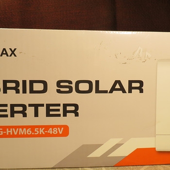 Гибридный инвертор с MPPT-контроллером SOLAR ECGSOLAX 6500 W