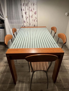 Laud + 5 tooli (1 foto / 1)