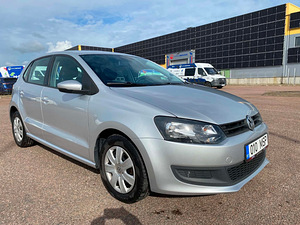 Volkswagen Polo 1,6 TDI 2013 г. (14 фото из 15)
