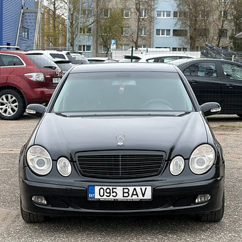 MERCEDES-BENZ E 220 CDI