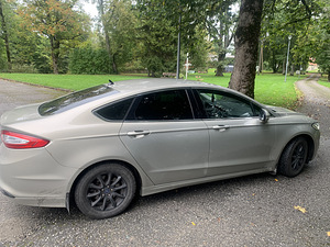 Ford Mondeo (3 foto / 7)