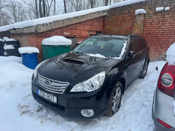 SUBARU LEGACY