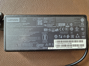 Lenovo 135W laadija / adapter (Slim Tip) (2 foto / 4)