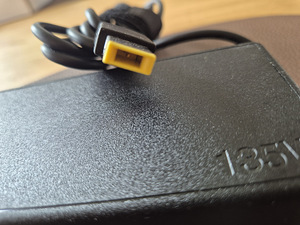 Lenovo 135W laadija / adapter (Slim Tip) (4 foto / 4)