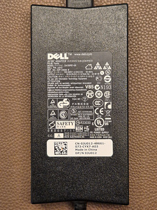 Док-станция Dell WD15 USB-C + зарядное устройство Dell 130W, адаптер (6 фото из 6)