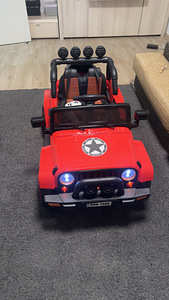 Laste elektriauto Jeep – nagu uus (1 foto / 8)