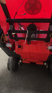 Laste elektriauto Jeep – nagu uus (8 foto / 8)
