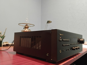 Nakamichi AV-10 (2 фото из 9)