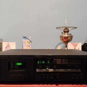 Nakamichi CR-2.