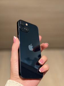 iPhone 13 128 gb (1 foto / 4)