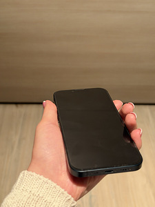 iPhone 13 128 gb (3 foto / 4)