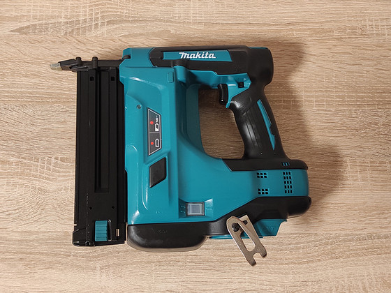 Makita naelapüstol DBN500 naelapüss. Монтажный пистолет