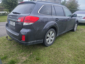 M/V: Subaru Outback дизель механика (4 фото из 7)