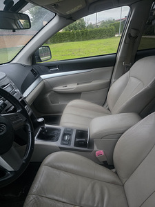 M/V: Subaru Outback дизель механика (7 фото из 7)