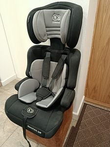 Автокресло Kinderkraft Comfort Up (3 фото из 4)