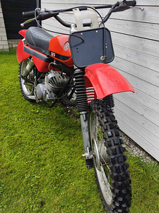 Кроссовый мотоцикл CZ-125CC (9 фото из 9)
