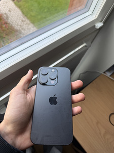 iPhone 15 pro 128gb BH 87% (5 foto / 5)