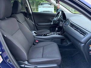 HONDA HR-V (8 фото из 8)