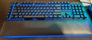 Razer Blackwidow V4 Pro (3 foto / 3)