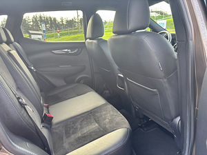Nissan Qashqai (2 foto / 6)