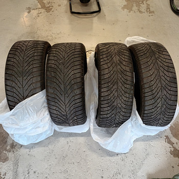 Kumho Wintercraft