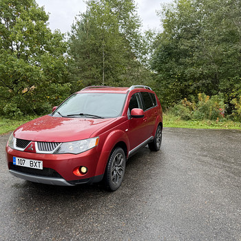 Mitsubishi Outlander 2008 г. 2.0 дизель 4WD