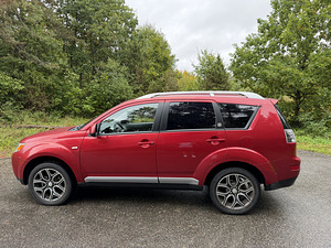 Mitsubishi Outlander 2008 г. 2.0 дизель 4WD (8 фото из 13)