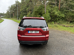 Mitsubishi Outlander 2008 г. 2.0 дизель 4WD (9 фото из 13)