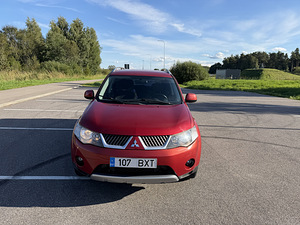 Mitsubishi Outlander 2008 г. 2.0 дизель 4WD (12 фото из 13)