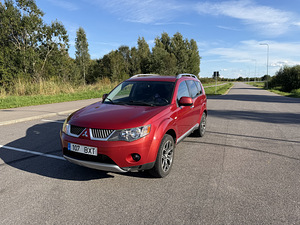 Mitsubishi Outlander 2008 г. 2.0 дизель 4WD (13 фото из 13)