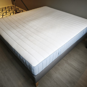 Континентальная кровать Ikea Lyngör 180x200