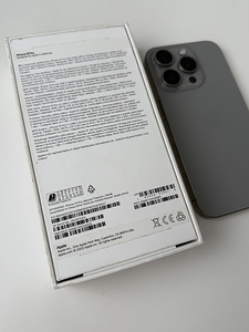 Apple iPhone 15 Pro 256GB (3 фото из 10)