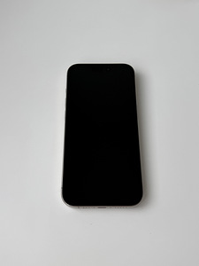 Apple iPhone 15 Pro 256GB (6 фото из 10)