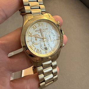 Käekell Michael Kors Layton MK8214 (2 foto / 3)
