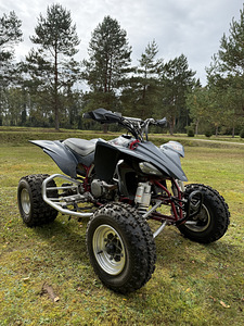 Yamaha YFZ450 (2 фото из 3)