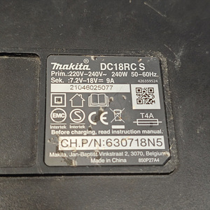 Зарядное устройство Makita DC18RC (4 фото из 5)