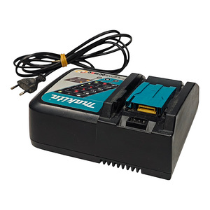 Зарядное устройство Makita DC18RC (5 фото из 5)