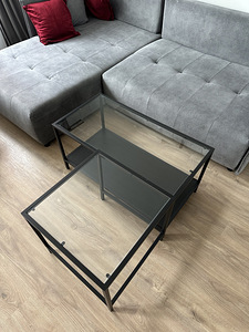 Klaasist laud elutuppa (2 foto / 3)