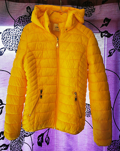 Uus pastelne heledam kollane k/s jope, suurus S (2 foto / 5)