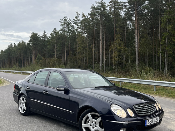 Mercedes-Benz E220 CDI W211 Elegance