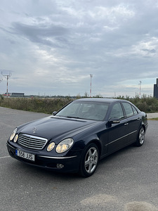Mercedes-Benz E220 CDI W211 Elegance (12 foto / 15)