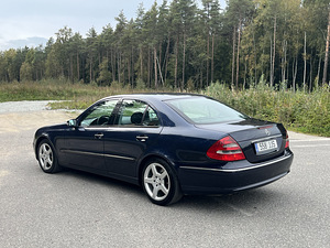 Mercedes-Benz E220 CDI W211 Elegance (14 foto / 15)
